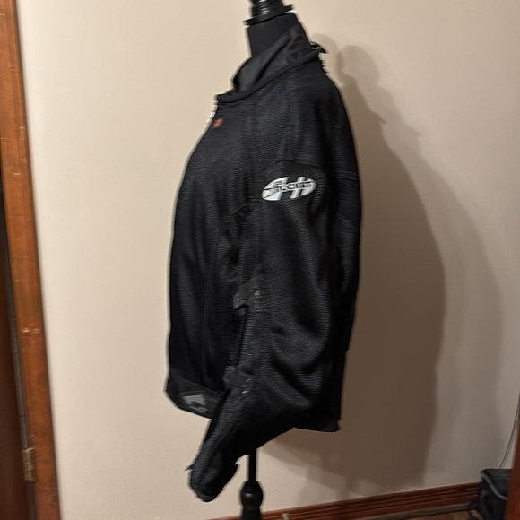 Men’s Joe Rocket Black mesh padded motorcycle jacket - Picture 3 of 16